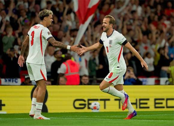 RECORD DATE NOT STATED Football - UEFA Nations League - Group A3 - England v Spain LONDON, ENGLAND - Saturday, September 26, 2026: England s Harry Kane celebrates after scoring his side s the second goal to make the score 2-1 during the UEFA Nations League Group A3 match between England and Spain at Wembley Stadium. (Photo by Thomas Major Propaganda) LONDON Wembley Stadium GREATER LONDON ENGLAND  Copyright: xThomasxMajorx 2026-09-26-England_v_Spain-076
