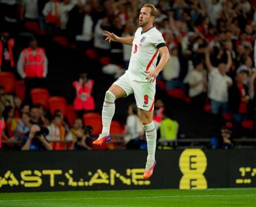 RECORD DATE NOT STATED Football - UEFA Nations League - Group A3 - England v Spain LONDON, ENGLAND - Saturday, September 26, 2026: England s Harry Kane celebrates after scoring his side s the second goal to make the score 2-1 during the UEFA Nations League Group A3 match between England and Spain at Wembley Stadium. (Photo by Thomas Major Propaganda) LONDON Wembley Stadium GREATER LONDON ENGLAND  Copyright: xThomasxMajorx 2026-09-26-England_v_Spain-081