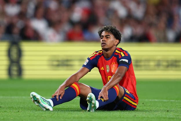 London, England, 26th September 2026. Lamine Yamal of Spain reacts after missing a shot on goal during the England vs Spain UEFA Nations League match at Wembley Stadium, London. Picture credit should read: Paul Terry Sportimage EDITORIAL USE ONLY. No use with unauthorised audio, video, data, fixture lists, club league logos or live services. Online in-match use limited to 120 images, no video emulation. No use in betting, games or single club league player publications. SPI_049_PT_England_Spain SPI-5020-0048