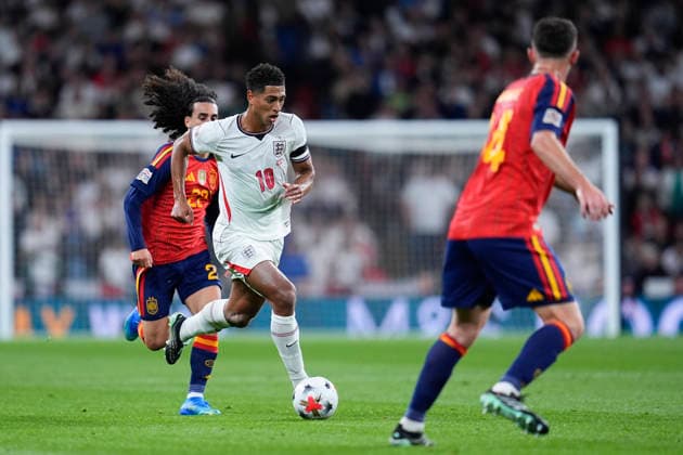 September 26, 2026, London, London, England: Jude Bellingham of England controls the ball during the UEFA Nations League 2026 27 League Phase MD1 Group A3 match between England and Spain at Wembley Stadium on September 26, 2026, in London, England. England V Spain - UEFA Nations League 2026 27 League Phase MD1 Group A3  - ZUMAa181 20260926_zaa_a181_142 Copyright: xDennisxAgyemanx