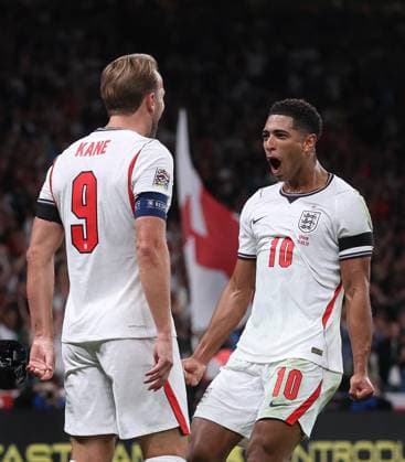 UEFA Nations League - England v Spain LONDON, ENGLAND, SEPTEMBER 26: GOAL 2-1, Harry Kane of England national team, Nationalteam goal celebration with Jude Bellingham of England National Team after scoring a goal to put England 2-1 ahead during The UEFA Nations League Group Stage match in Group C3 between England v Spain at Wembley Stadium, London, England, on September 26. (Photo by Daniel Weir) London Wembley Stadium England Copyright: xDanielxWeir SportsxPressxPhotox Sportspressphoto_SPR240359