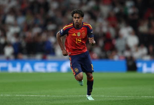 UEFA Nations League - England v Spain LONDON, ENGLAND, SEPTEMBER 26: Lamine Yamal of Spain national team, Nationalteam during The UEFA Nations League Group Stage match in Group C3 between England v Spain at Wembley Stadium, London, England, on September 26. (Photo by Daniel Weir) London Wembley Stadium England Copyright: xDanielxWeir SportsxPressxPhotox Sportspressphoto_SPR240365