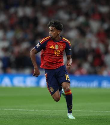 UEFA Nations League - England v Spain LONDON, ENGLAND, SEPTEMBER 26: Lamine Yamal of Spain national team, Nationalteam during The UEFA Nations League Group Stage match in Group C3 between England v Spain at Wembley Stadium, London, England, on September 26. (Photo by Daniel Weir) London Wembley Stadium England Copyright: xDanielxWeir SportsxPressxPhotox Sportspressphoto_SPR240372