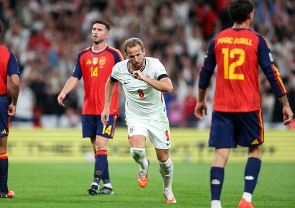 Harry Kane of England celebrates after scoring his team s 2nd goal England v Spain, UEFA Nations League 2026 27 Group A3, Football, Wembley Stadium, London, UK, 26 09 2026 - 26 Sep 2026London Wembley Stadium England United Kingdom  Copyright: xHanc WiredxPhotos Shutterstockx 17171296au