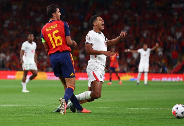 London, England, 26th September 2026. Jude Bellingham of England is fouled by Rodri of Spain and wins a penalty during the England vs Spain UEFA Nations League match at Wembley Stadium, London. Picture credit should read: Paul Terry Sportimage EDITORIAL USE ONLY. No use with unauthorised audio, video, data, fixture lists, club league logos or live services. Online in-match use limited to 120 images, no video emulation. No use in betting, games or single club league player publications. SPI_067_PT_England_Spain SPI-5020-0066