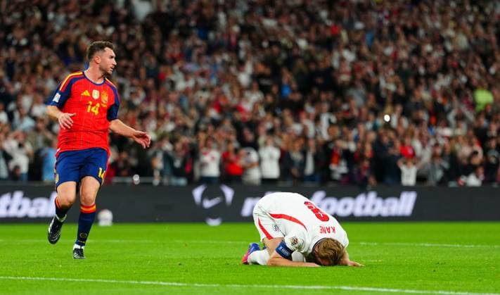 Harry Kane of England reacts after hitting the bar from the penalty spot England v Spain, UEFA Nations League, Football, Wembley Stadium, London, UK - 26 Sep 2026London Wembley Stadium United Kingdom  Copyright: xJavierxGarcia Shutterstockx 17171102au