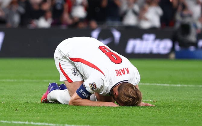 London, England, 26th September 2026. Harry Kane of England reacts after he takes a penalty but fails to score during the England vs Spain UEFA Nations League match at Wembley Stadium, London. Picture credit should read: Paul Terry Sportimage EDITORIAL USE ONLY. No use with unauthorised audio, video, data, fixture lists, club league logos or live services. Online in-match use limited to 120 images, no video emulation. No use in betting, games or single club league player publications. SPI_073_PT_England_Spain SPI-5020-0072