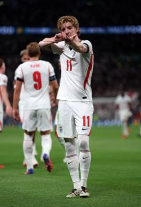 Anthony Gordon of England celebrates after he scores an equalising goal to make it 1-1 England v Spain - UEFA Nations League - League A - Group 3. Football. Wembley Stadium, London, UK. 26 SEP 2026Wembley Wembley Stadium LONDON United Kingdom  Copyright: xJASONPIX Shutterstockx 17171351z