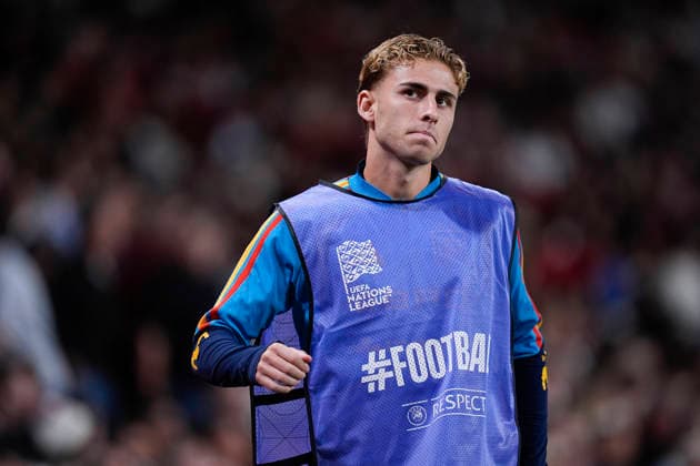 September 26, 2026, London, London, England: Fermin Lopez of Spain warms up during the UEFA Nations League 2026 27 League Phase MD1 Group A3 match between England and Spain at Wembley Stadium on September 26, 2026, in London, England. London England - ZUMAa181 20260926_zaa_a181_177 Copyright: xDennisxAgyemanx