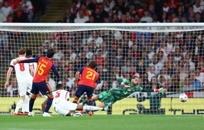 London, England, 26th September 2026. Alex Baena of Spain scores to make it 2-2 during the England vs Spain UEFA Nations League match at Wembley Stadium, London. Picture credit should read: Paul Terry Sportimage EDITORIAL USE ONLY. No use with unauthorised audio, video, data, fixture lists, club league logos or live services. Online in-match use limited to 120 images, no video emulation. No use in betting, games or single club league player publications. SPI_075_PT_England_Spain SPI-5020-0074