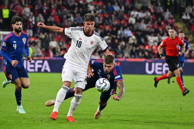 L-R, in front, Adam Hlozek (CZE) and Luka Vuskovic (CRO) in action during the UEFA Nations League, A3 group 1st round match: Czechia vs Croatia, in Prague, Czech Republic, on September 26, 2026. (CTKxPhoto VitxSimanek) CTKPhotoP2026092606623  CTKPhotoP2026092606623