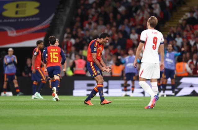 England gegen Spanien, 26. September 2026, London – UEFA Nations League: England gegen Spanien. Mikel Merino aus Spanien feiert das zweite Tor. Foto: Jacques Feeney. Abseits. London, Großbritannien  Copyright: xJacquesxFeeneyx xOffsidexOffside