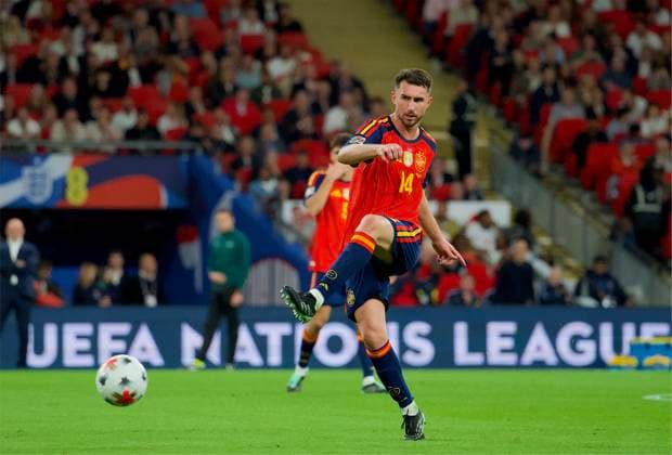RECORD DATE NOT STATED Football - UEFA Nations League - Group A3 - England v Spain LONDON, ENGLAND - Saturday, September 26, 2026: Spain s Aymeric Laporte during the UEFA Nations League Group A3 match between England and Spain at Wembley Stadium. (Photo by Thomas Major Propaganda) LONDON Wembley Stadium GREATER LONDON ENGLAND  Copyright: xThomasxMajorx 2026-09-26-England_v_Spain-101