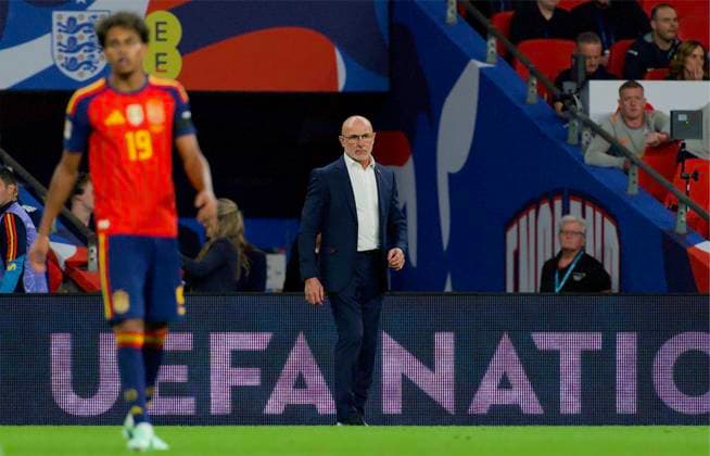 RECORD DATE NOT STATED Football - UEFA Nations League - Group A3 - England v Spain LONDON, ENGLAND - Saturday, September 26, 2026: Spain s head coach Luis de la Fuente during the UEFA Nations League Group A3 match between England and Spain at Wembley Stadium. (Photo by Thomas Major Propaganda) LONDON Wembley Stadium GREATER LONDON ENGLAND  Copyright: xThomasxMajorx 2026-09-26-England_v_Spain-104