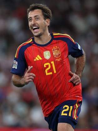 Mikel Oyarzabal of Spain celebrates after he scores Spains Third (3rd) goal to put Spain 3-2 up England v Spain - UEFA Nations League - League A - Group 3. Football. Wembley Stadium, London, UK. 26 SEP 2026Wembley Wembley Stadium LONDON United Kingdom  Copyright: xJASONPIX Shutterstockx 17171351ao