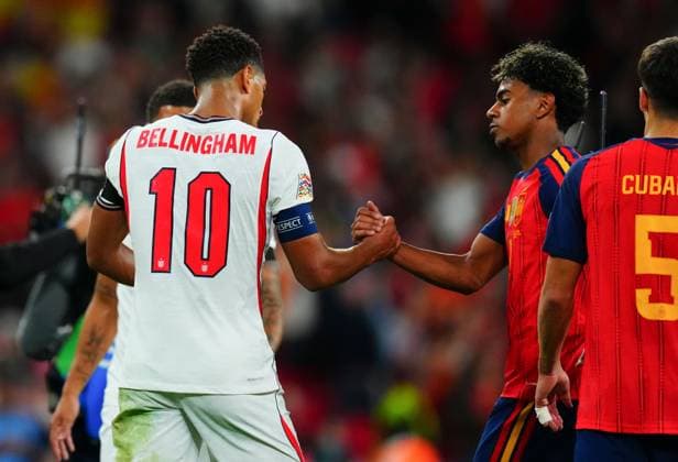 Lamine Yamal of Spain and Jude Bellingham of England at full time England v Spain, UEFA Nations League, Football, Wembley Stadium, London, UK - 26 Sep 2026London Wembley Stadium United Kingdom  Copyright: xJavierxGarcia Shutterstockx 17171102bj