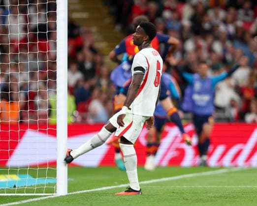 Marc GuÃ hi of England kicks the post after the 3rd Spain goal England v Spain, UEFA Nations League 2026 27 Group A3, Football, Wembley Stadium, London, UK, 26 09 2026 - 26 Sep 2026London Wembley Stadium England United Kingdom  Copyright: xHanc WiredxPhotos Shutterstockx 17171296ck