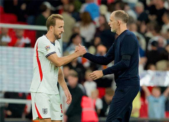 RECORD DATE NOT STATED Football - UEFA Nations League - Group A3 - England v Spain LONDON, ENGLAND - Saturday, September 26, 2026: England s Harry Kane, who missed a penalty, shakes hands with head coach Thomas Tuchel after the UEFA Nations League Group A3 match between England and Spain at Wembley Stadium. Spain won 3-2. (Photo by Thomas Major Propaganda) LONDON Wembley Stadium GREATER LONDON ENGLAND  Copyright: xThomasxMajorx 2026-09-26-England_v_Spain-114