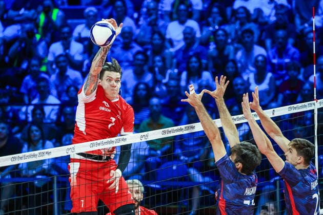 26.09.2026 MEDIOLAN WLOCHY ( MILAN ITALIA ) UNIPOL FORUM SIATKOWKA MEZCZYZN MISTRZOSTWA EUROPY W SIATKOWCE FINAL RUNDA FINALOWA ( CEV EUROVOLLEY 2026 MEN FINAL ROUND FINAL MATCHES MEN S VOLLEYBALL GAME POLAND - FRANCE ) MECZ POLSKA - FRANCJA NZ. (L) BARTLOMIEJ LEMANSKI ATAK FOTO JAKUB PIASECKI CYFRASPORT NEWSPIX.PL --- newspix.pl 
