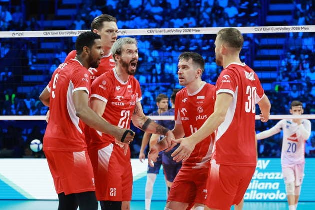26.09.2026 MEDIOLAN WLOCHY ( MILAN ITALIA ) UNIPOL FORUM SIATKOWKA MEZCZYZN MISTRZOSTWA EUROPY W SIATKOWCE FINAL RUNDA FINALOWA ( CEV EUROVOLLEY 2026 MEN FINAL ROUND FINAL MATCHES MEN S VOLLEYBALL GAME POLAND - FRANCE ) MECZ POLSKA - FRANCJA NZ. WILFREDO LEON VENERO , BARTLOMIEJ LEMANSKI , TOMASZ FORNAL , MARCIN KOMENDA , BARTLOMIEJ BALADZ FOTO JAKUB PIASECKI CYFRASPORT NEWSPIX.PL --- newspix.pl 