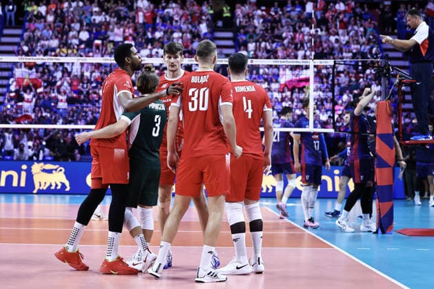 IPA89009418 - Polish players during the CEV Enel EuroVolley 2026 Gold Medal Final between Poland and France at the Unipol Forum in Milan, Italy, on September 26, 2026, during EuroVolley 2026 - Gold Medal Final - France vs. Poland, CEV EuroVolley Men s match in Assago (MI), Italy, September 26, 2026  Copyright: xValerioxOrigo IPAxSportx xx IPA89009418