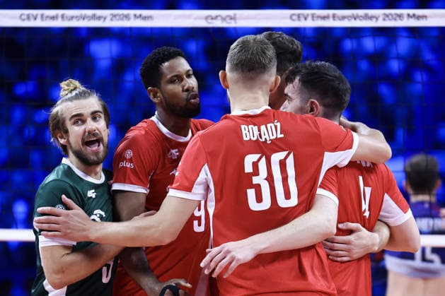 IPA89009426 - Polish players celebrating during the CEV Enel EuroVolley 2026 Gold Medal Final between Poland and France at the Unipol Forum in Milan, Italy, on September 26, 2026, during EuroVolley 2026 - Gold Medal Final - France vs. Poland, CEV EuroVolley Men s match in Assago (MI), Italy, September 26, 2026  Copyright: xValerioxOrigo IPAxSportx xx IPA89009426