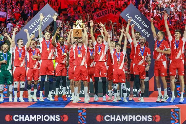 26.09.2026 MEDIOLAN WLOCHY ( MILAN ITALIA ) UNIPOL FORUM SIATKOWKA MEZCZYZN MISTRZOSTWA EUROPY W SIATKOWCE FINAL RUNDA FINALOWA ( CEV EUROVOLLEY 2026 MEN FINAL ROUND FINAL MATCHES MEN S VOLLEYBALL GAME POLAND - FRANCE ) MECZ POLSKA - FRANCJA NZ. RADOSC ZWYCIESTOW POLSKA MISTRZEM EUROPY NA ZDJECIU JAKUB POPIWCZAK MARCIN KOMENDA KAMIL SEMENIUK , BARTLOMIEJ LEMANSKI. . WILFREDO LEON VENERO ALEKSANDER SLIWKA ARTUR SZALPUK JAKUB NOWAK KAMIL SEMENIUK MAKSYMILIAN GRANIECZNY TOMASZ FORNAL BARTLOMIEJ BALADZ SZYMON JAKUBISZAK FOTO JAKUB PIASECKI CYFRASPORT NEWSPIX.PL --- newspix.pl 