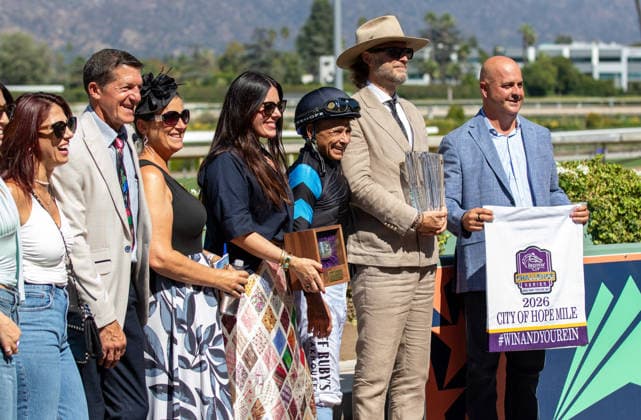 September 26, 2026, Arcadia, Ca, USA: Cabo Spirit (3) ridden by Mike Smith wins the City of Hope Mile (Grade 2) at Santa Anita Park in Arcadia, California on September 26, 2026. Lindsay Affleck Eclipse Sportswire CSM CSM HORSE RACING 2026: City Of Hope Mile WAYI Santa Anita SEP 26  - ZUMAcs17 20260926_faf_cs17_052 Copyright: x 232054000806x