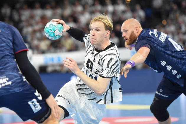 Handball I Men I 2026–2027 Season I Bundesliga I Matchday 6 I THW Kiel vs. SG Flensburg Handewitt I September 26, 2026; from left: Eric Johansson (21), THW Kiel; Arnar Freyr Arnasson (30), SG Flensburg Handewitt Copyright: xLobeca JanxKirschnerx