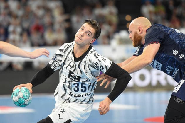 Handball I Men I 2026–2027 Season I Bundesliga I Matchday 6 I THW Kiel vs. SG Flensburg Handewitt I September 26, 2026; from left: Domen Makuc (35), THW Kiel; Arnar Freyr Arnasson (30), SG Flensburg Handewitt Copyright: xLobeca JanxKirschnerx