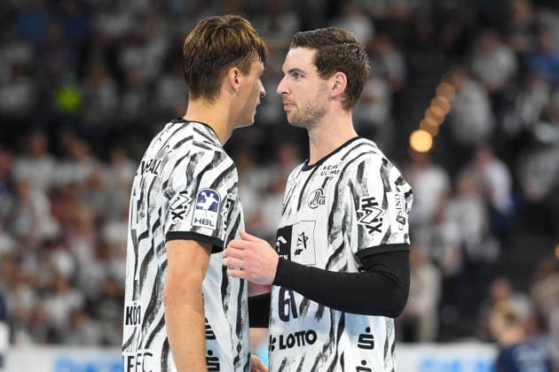 Handball I Men I 2026–2027 Season I Bundesliga I Matchday 6 I THW Kiel vs. SG Flensburg-Handewitt I September 26, 2026; from left: Julian Köster (7), THW Kiel; Hendrik Pekeler (61), THW Kiel Copyright: xLobeca JanxKirschnerx