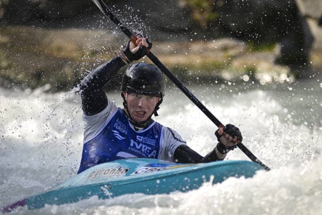 IPA89014076 - Ivrea, Italy, September 26, 2026—Paddle Europe Slalom Championships 2026 Men s Kayak Cross Individual Time Trial at the Canoe Stadium in Ivrea. Leaver Sam_3_(GBR) in action during the 2026 Paddle Europe Slalom Championships men s Kayak Cross Individual Time Trial at the Ivrea Stadium  Copyright: xTonelloxAbozzi IPAxSportx xx IPA89014076