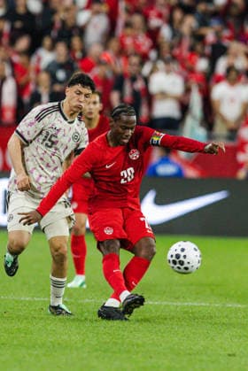 Jonathan David of Canada shoots at goal during the International Friendly, Länderspiel, Nationalmannschaft match between Canada and Chile on September 26th, 2026 in BMO Field, Toronto, Ontario, Canada Copyright: xCurtisxWongx xSPPx Sportspressphoto_SPR240800