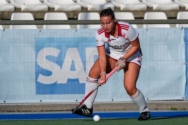Mathilda Mähner NHTC, 5, on the ball, cutout, full-body, single frame, single photo, action, September 26, 2026, Mannheim, Germany, hockey, 2nd Bundesliga South Division, women, Feudenheimer HC vs. Nürnberger HTC xozx