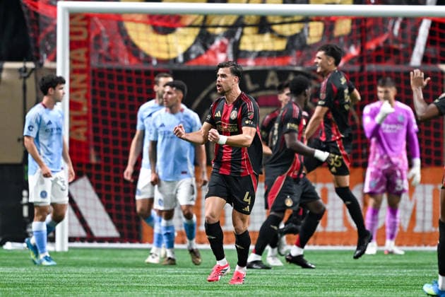 ATLANTA, GA - SEPTEMBER 26: Enea Mihaj 4 of Atlanta reacts after a first-half goal during the MLS, Fussball Herren, USA match between New York City FC and Atlanta United FC on September 26th, 2026 at Mercedes-Benz Stadium in Atlanta, GA. (Photo by Rich von Biberstein Icon Sportswire) SOCCER: SEP 26 MLS Atlanta United vs New York City FC EDITORIAL USE ONLY Icon260926002