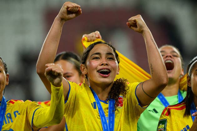 Brenda CARDONA seen celebrating with medal during 2026 FIFA U-20 Women™s World Cup Bronze Final match between teams of Italy and Colombia in Lodz, Poland (Tomasz Karczewski Ball Raw Images) Lodz Stadion Miejski LKS Lodz Poland Copyright: xTomaszxKarczewskix tomaszkarczewski_wlochy_kolumbia_u20_2627_TK1_4352