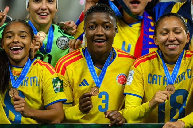 Lina ARBOLEDA seen celebrating with medal during 2026 FIFA U-20 Women™s World Cup Bronze Final match between teams of Italy and Colombia in Lodz, Poland (Tomasz Karczewski Ball Raw Images) Lodz Stadion Miejski LKS Lodz Poland Copyright: xTomaszxKarczewskix tomaszkarczewski_wlochy_kolumbia_u20_2627_TK1_4390