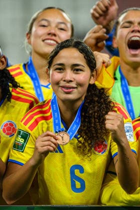 Brenda CARDONA seen celebrating with medal during 2026 FIFA U-20 Women™s World Cup Bronze Final match between teams of Italy and Colombia in Lodz, Poland (Tomasz Karczewski Ball Raw Images) Lodz Stadion Miejski LKS Lodz Poland Copyright: xTomaszxKarczewskix tomaszkarczewski_wlochy_kolumbia_u20_2627_TK1_4397-2