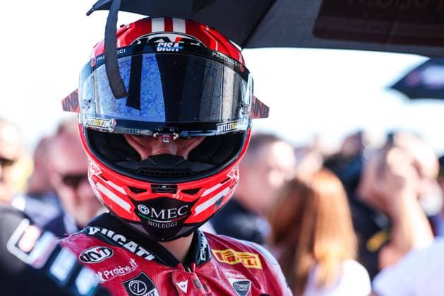 SBK Round 10 EICMA Italian Round (Grid Race 1) in San Martino del Lago, Italy - 26 Sep 2026 Nicolo Bulega of Aruba.it Racing - Ducati with Ducati Panigale V4R seen during Grid Race 1 of SBK Round 10 EICMA Italian Round. San Martino del Lago Italy Copyright: xFabrizioxCarabellix xSOPAxImagesx Fabrizio-Carabelli-1454102
