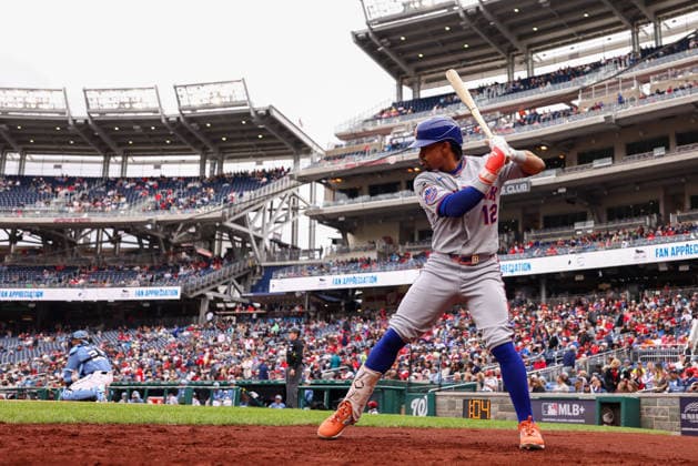 September 26, 2026, Washington D.C, District Of Columbia, United States: Washington, DC; New York Mets shortstop Francisco Lindor (12) waits on deck during a Major League Baseball game against the Washington Nationals at Nationals Park on Saturday, September 26, 2026. The Mets beat the Nationals 7-1. Washington D.C United States - ZUMAp258 20260926_znp_p258_025 Copyright: xStevexPrakopex