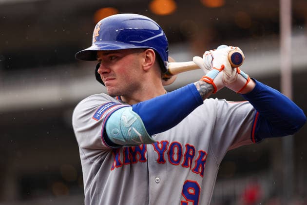September 26, 2026, Washington D.C, District Of Columbia, United States: Washington, DC; New York Mets center fielder A.J. Ewing (9) waits on deck during a Major League Baseball game against the Washington Nationals at Nationals Park on Saturday, September 26, 2026. The Mets beat the Nationals 7-1. MLB, Baseball Herren, USA New York Mets 7:1 Washington Nationals  - ZUMAp258 20260926_znp_p258_085 Copyright: xStevexPrakopex