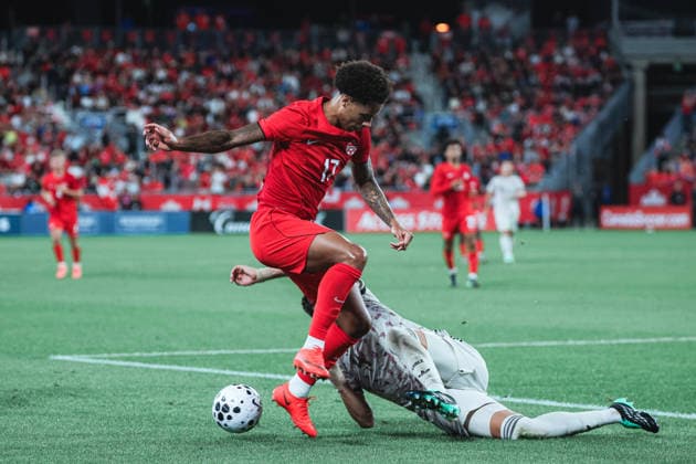 September 26, 2026, Toronto, Ontario, Toronto: Tajon Trevor Buchanan 17 of Canada in action during International Friendly, Länderspiel, Nationalmannschaft between Canada and Chile at BMO Field, Toronto on September 26, 2026. Toronto Toronto - ZUMAn333 20260926_znp_n333_037 Copyright: xKaxLokxNgx