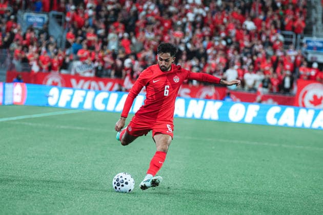 September 26, 2026, Toronto, Ontario, Toronto: Mathieu ChoinioÂ¨re 6 of Canada in action during International Friendly, Länderspiel, Nationalmannschaft between Canada and Chile at BMO Field, Toronto on September 26, 2026. Toronto Toronto - ZUMAn333 20260926_znp_n333_040 Copyright: xKaxLokxNgx