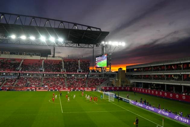 September 26, 2026, Toronto, On, CAN: Canada pressures the Chilean goal during their International Friendly, Länderspiel, Nationalmannschaft as they return to action after the World Cup in Toronto, on Saturday, Sept. 26, 2026. Canada News - September 26, 2026  - ZUMAc35_ 20260926_zaf_c35_144 Copyright: xChrisxYoungx