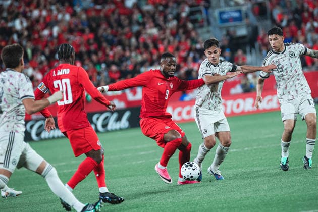 September 26, 2026, Toronto, Ontario, Toronto: Cyle Larin 9 of Canada in action during International Friendly, Länderspiel, Nationalmannschaft between Canada and Chile at BMO Field, Toronto on September 26, 2026. Toronto Toronto - ZUMAn333 20260926_znp_n333_049 Copyright: xKaxLokxNgx