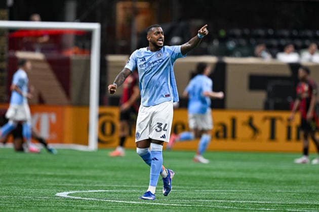 ATLANTA, GA - SEPTEMBER 26: Raul Gustavo 34 of New York reacts during the MLS, Fussball Herren, USA match between New York City FC and Atlanta United FC on September 26th, 2026 at Mercedes-Benz Stadium in Atlanta, GA. (Photo by Rich von Biberstein Icon Sportswire) SOCCER: SEP 26 MLS Atlanta United vs New York City FC EDITORIAL USE ONLY Icon260926020