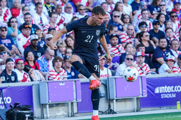 Peru v USA in a friendly Florida Series Match, Orlando, Florida Orlando, Florida, USA, September 26, 2026, USA player Frankie Westfield 21 receives a pass at Inter.Co Stadium. Copyright: xMartyxJean-Louisx