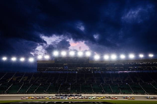 KANSAS CITY, KS - SEPTEMBER 26: A wide shot of the grandstands as Kaden Honeycutt ( 11 TRICON Garage Toyota) leads on a restart during the NASCAR, Motorsport, USA CRAFTSMAN Truck Series Playoffs Race to Stop Suicide 200 on Saturday, September 26, 2026, at Kansas Speedway in Kansas City, KS. (Photo by Kyle Ocker Icon Sportswire) AUTO: SEP 26 NASCAR CRAFTSMAN Truck Series Playoffs Race to Stop Suicide 200 EDITORIAL USE ONLY Icon260926022
