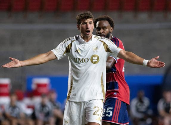 September 26, 2026, Frisco, Texas, USA: Los Angeles FC defender YEVHEN CHEBERKO (23) reacts to an offsides call during a soccer game between Los Angeles FC and FC Dallas at Toyota Stadium in Frisco, TX. Soccer 2026: FC Dallas 1:0 Los Angeles FC  - ZUMAh193 20260926_zsp_h193_026 Copyright: xDanielxMcGregor-Huyerx