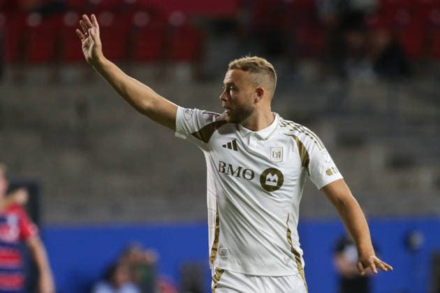 September 26, 2026, Frisco, Texas, USA: Los Angeles FC defender SERGI PALENCIA (14) reacts during a soccer game between Los Angeles FC and FC Dallas at Toyota Stadium in Frisco, TX. Frisco USA - ZUMAh193 20260926_zsp_h193_024 Copyright: xDanielxMcGregor-Huyerx